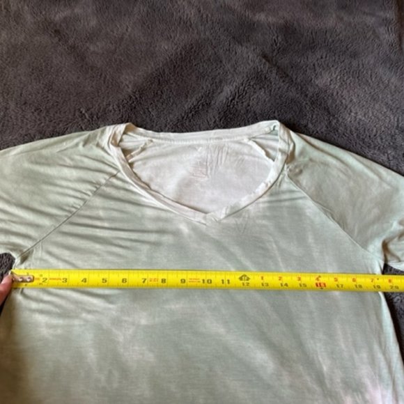 2/$40 American Eagle Outfitters AEO Soft & Sexy Tye Dye Tshirt Ladies Size S - Picture 3 of 8